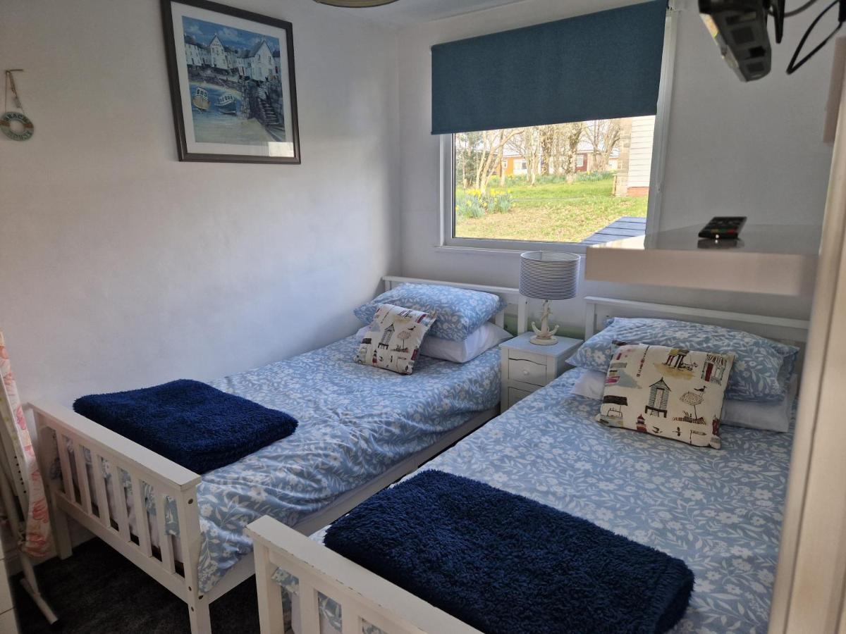 Caldon Holiday Chalet Sleeps 4 In Dartmouth Wifi Electric Inc Pet Friendly Buitenkant foto